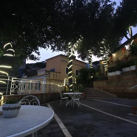Apart-hotel Giardini Capodimonte