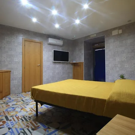 Giardini Capodimonte Aparthotel *
